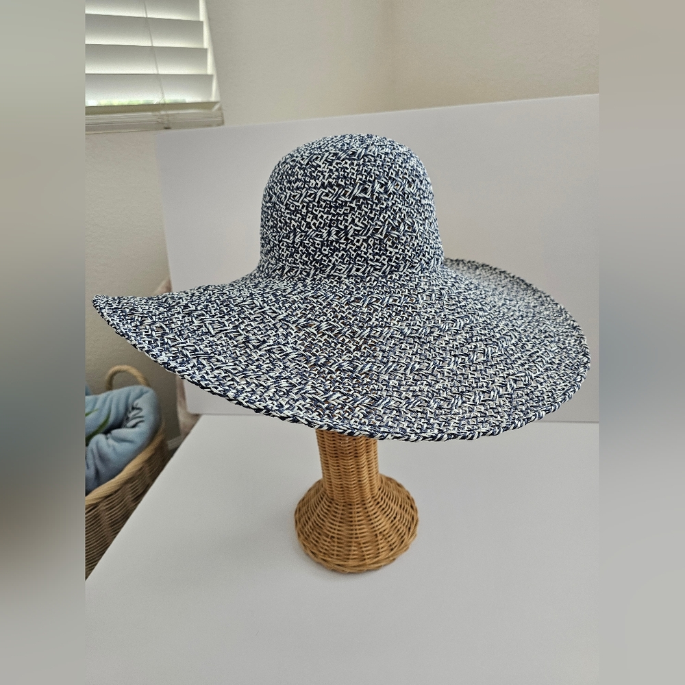 Cappeli New York Wide-Brim Floppy navy Blue White Round Wide Brim Straw Hat
